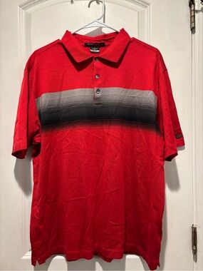 Mens golf shirts excellent condition size large. Lot of 3!!